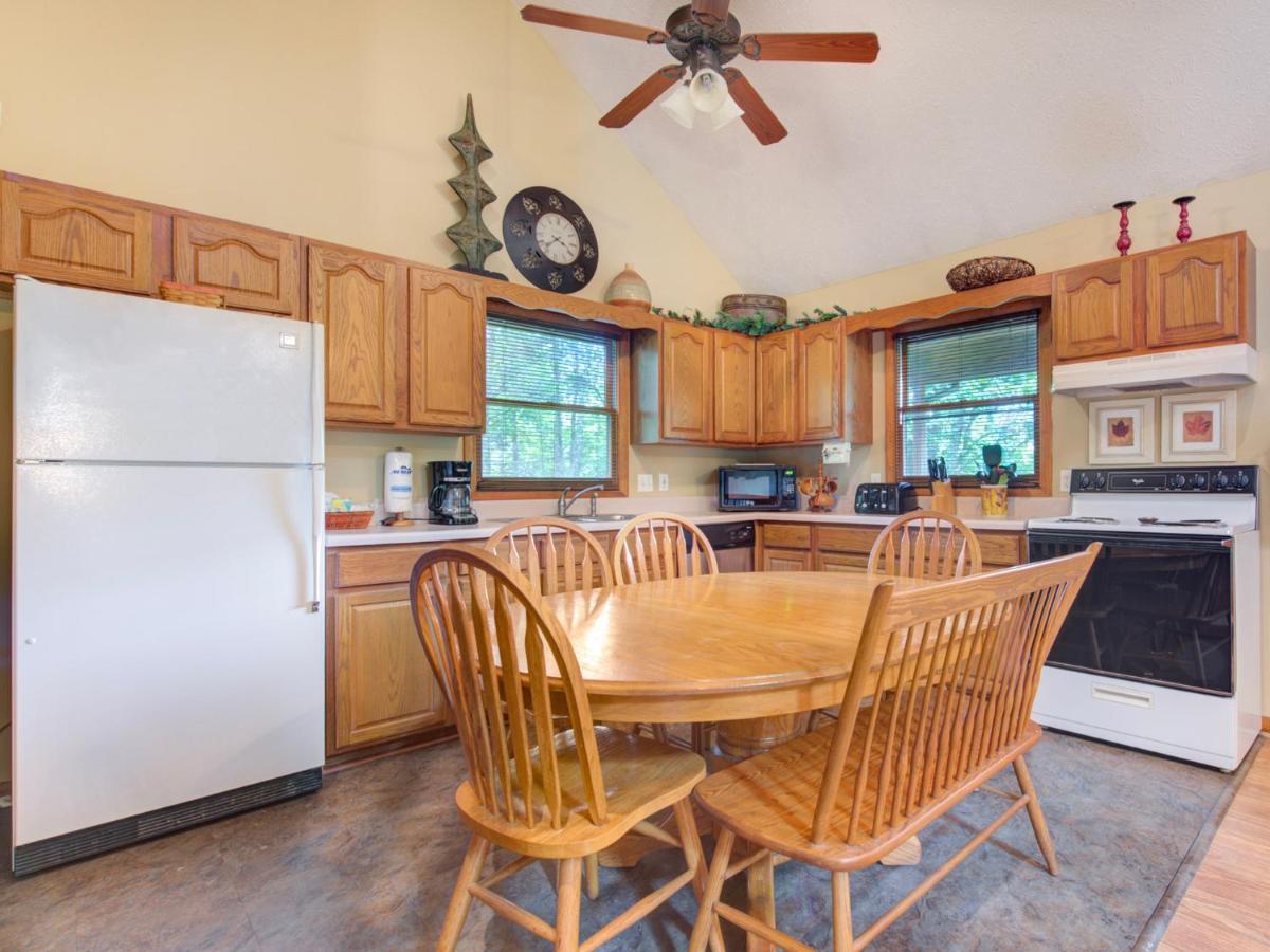 Between Here & There, 3 Bedrooms, Sleeps 6, Views, Hot Tub Gatlinburg Dış mekan fotoğraf