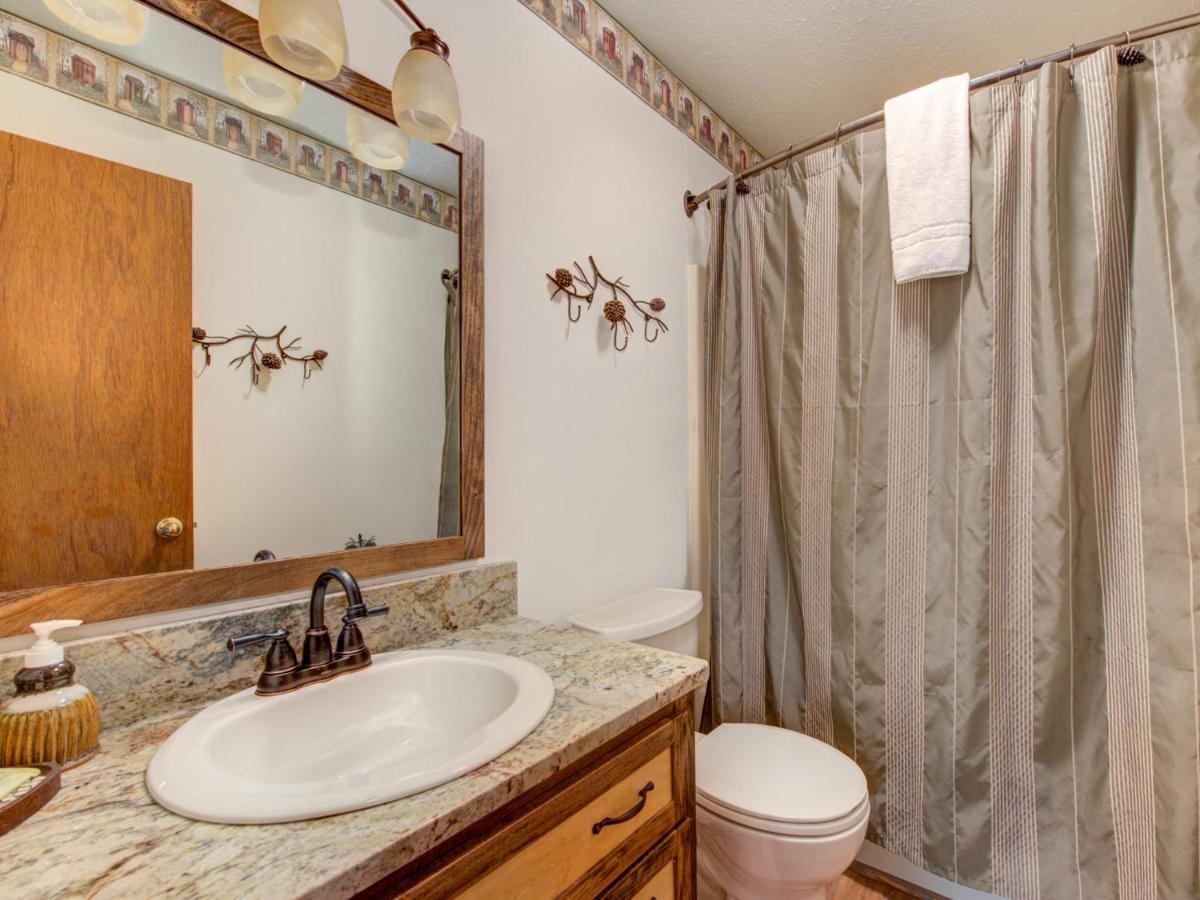 Between Here & There, 3 Bedrooms, Sleeps 6, Views, Hot Tub Gatlinburg Dış mekan fotoğraf